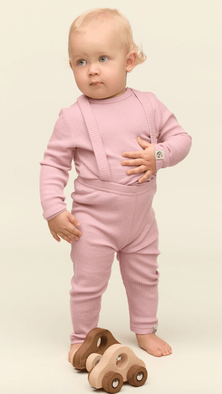 Gullkorn chalk baby ull-longs med sele lillarosa