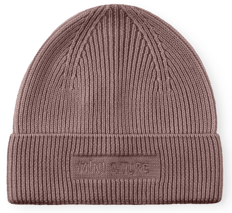 Miniature beanie Matboje ull peppercorn plum