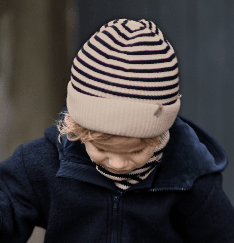 huttelihut hals snood ull navy striper