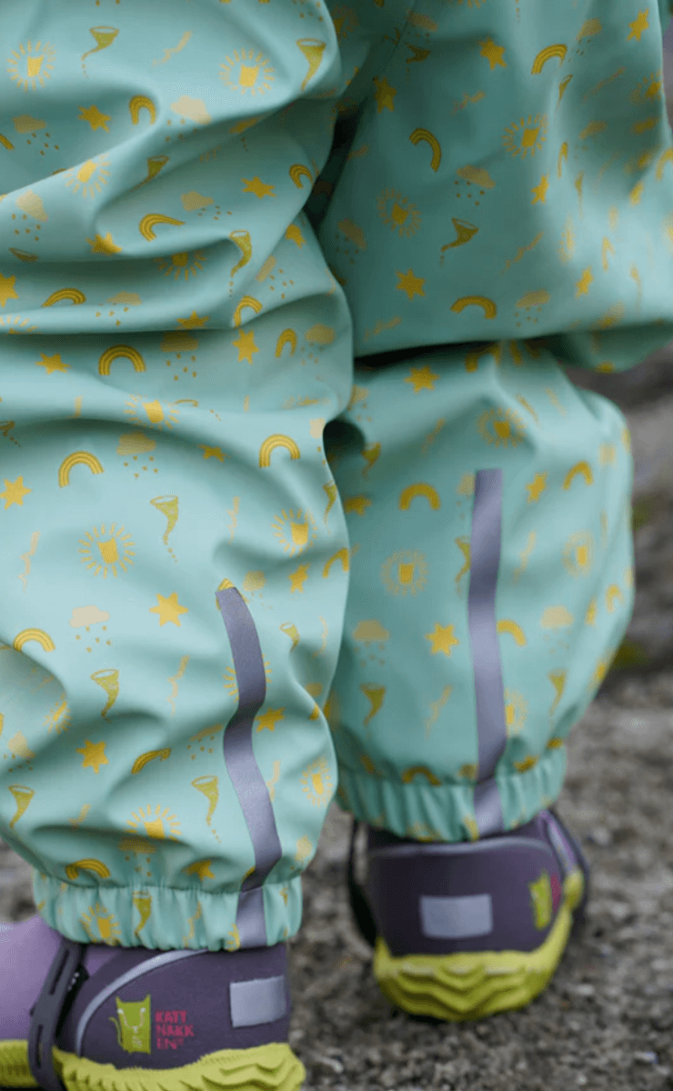 Kattnakken Babyregndress dugg jane pistasj